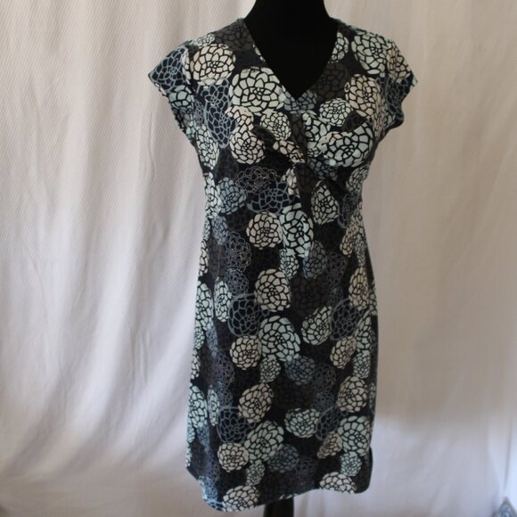 Soybu Dress Navy Blue Floral Dahlia Pullover Everywhere Active L LARGE NWOT's - Picture 2 of 11